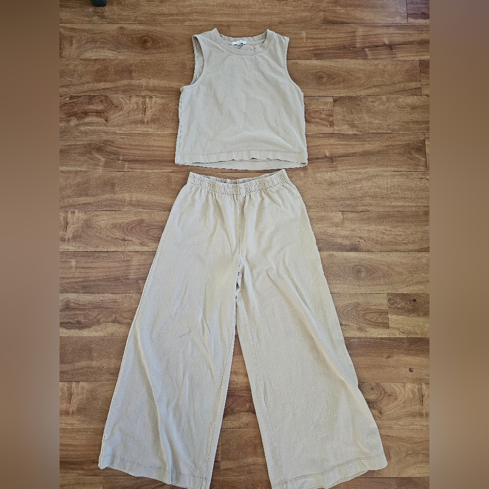 Very Gently Used Z Supply Set